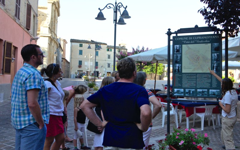 Cupramontana: Passeggiata guidata al centro storico